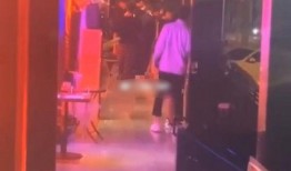 爆料厦门路虎事件视频,豪车失控引发街头惊魂